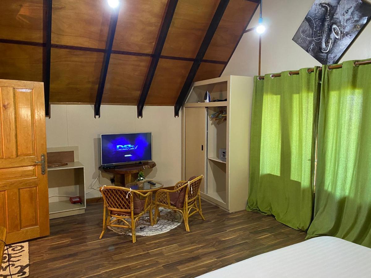 Mouggae Blues Villas ボー・ヴァロン エクステリア 写真