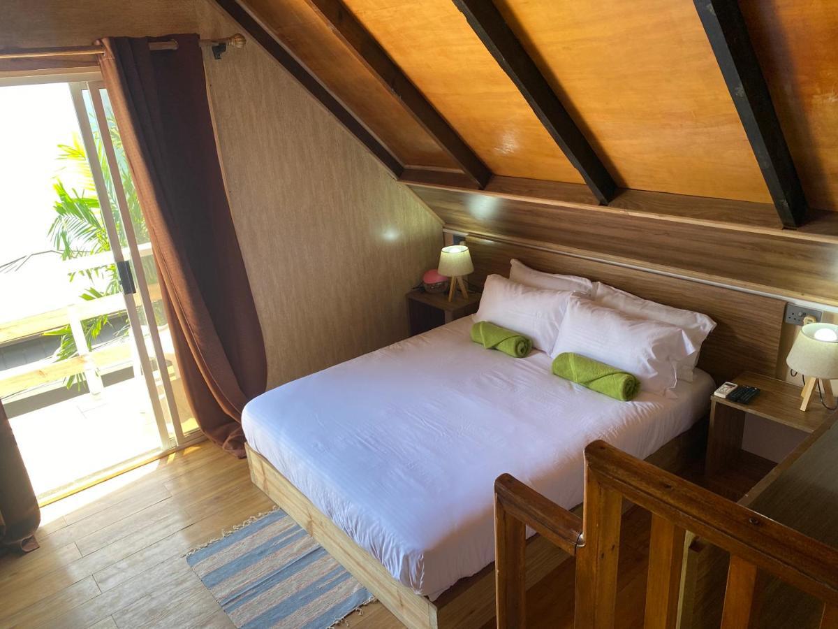 Mouggae Blues Villas ボー・ヴァロン エクステリア 写真